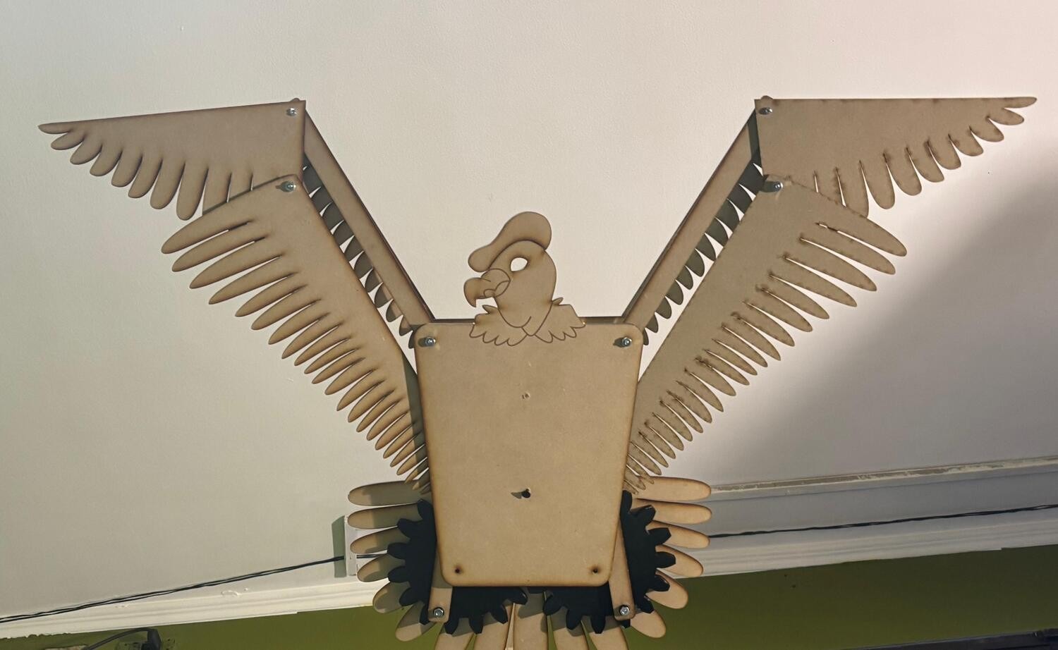 Alas-de-la-ciudad-DIS354-Foto-2