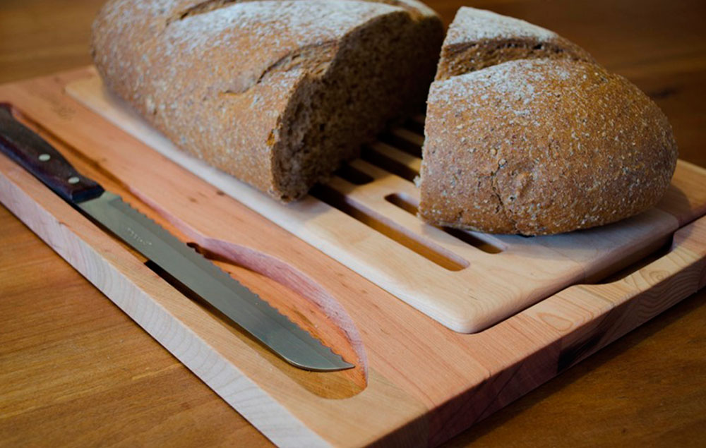 Expertos destacan que la madera es el material más seguro para picar y  manipular alimentos