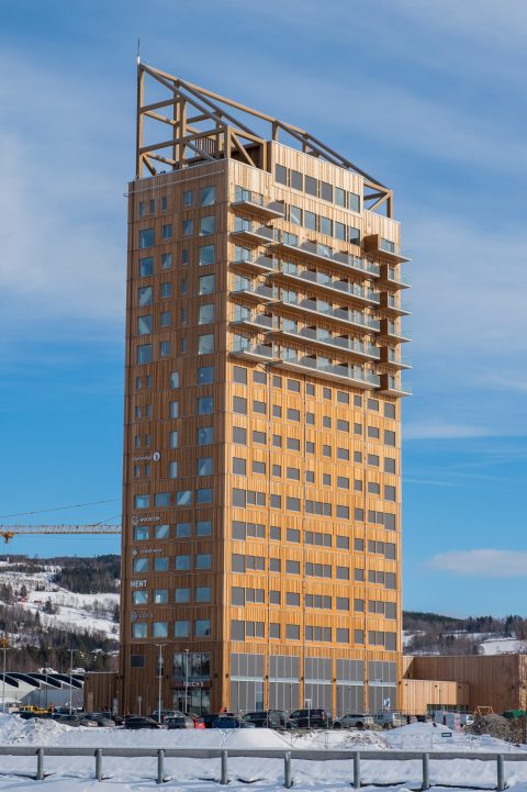 Mjøstårnet en Noruega: la torre de madera más grande del mundo