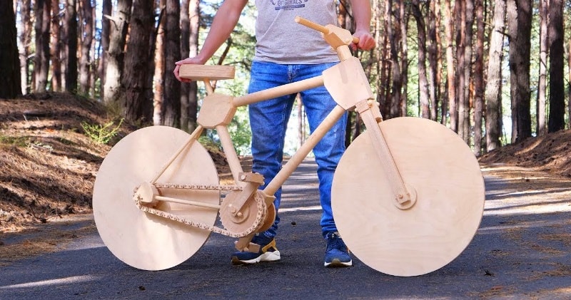 » Cómo hacer una bicicleta de madera que dura 200 horas