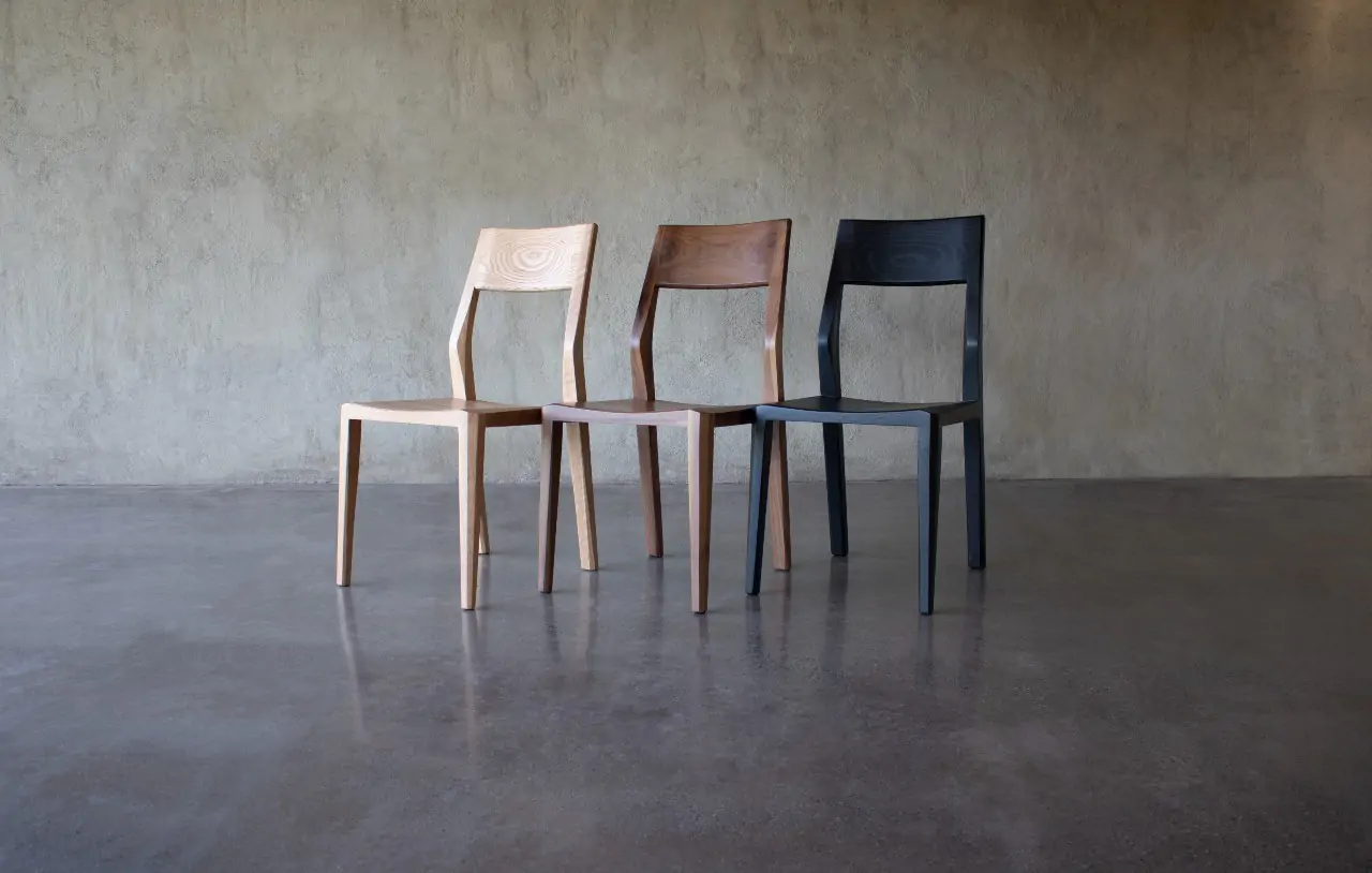 The Woods: la historia de dos hermanos que lanzaron su taller de muebles y objetos en madera natural - Madera21