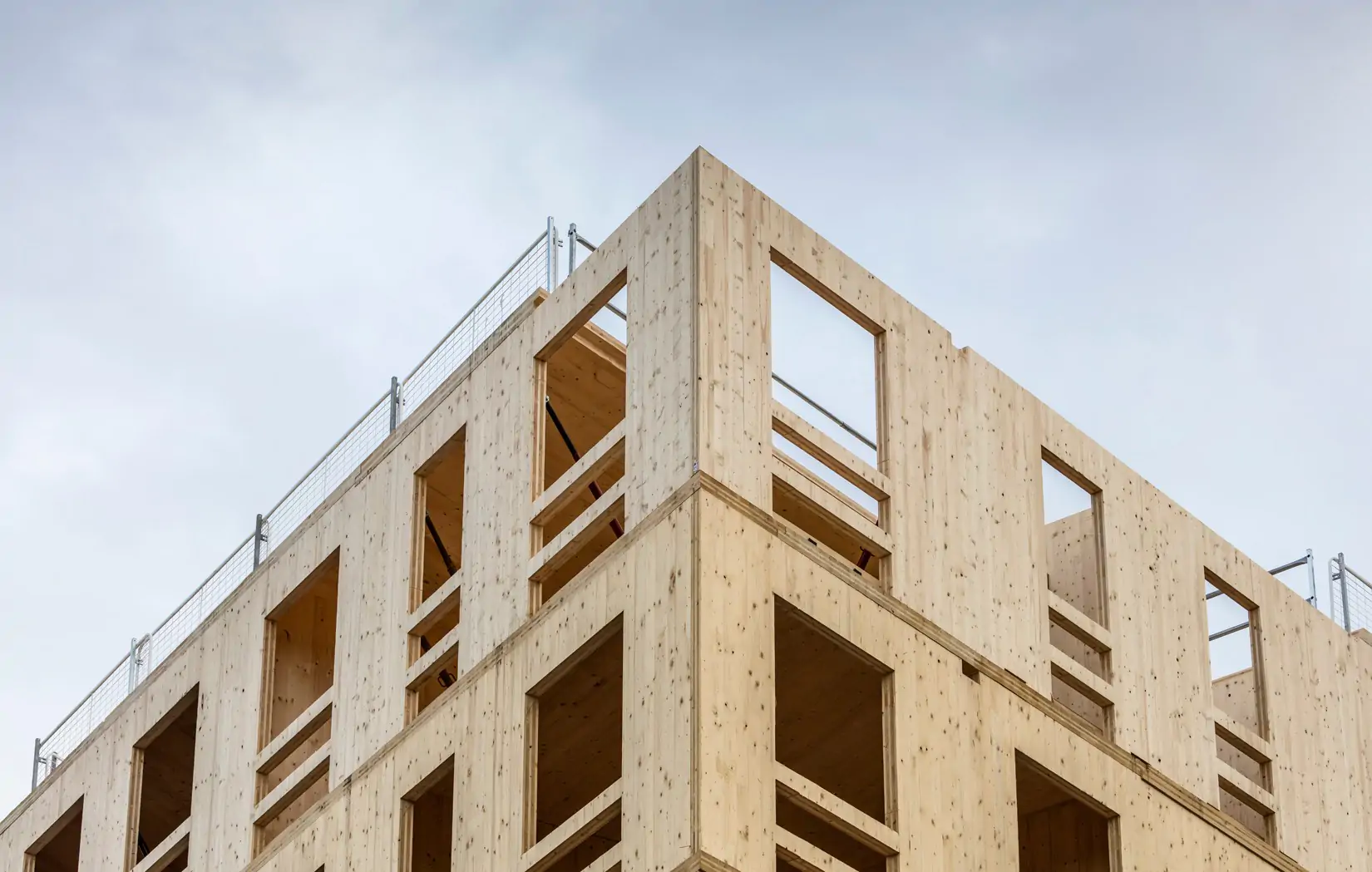 Comportamiento de la madera ante los terremotos: una eficiencia probada que aventaja al hormigón en estándares de seguridad - Madera21