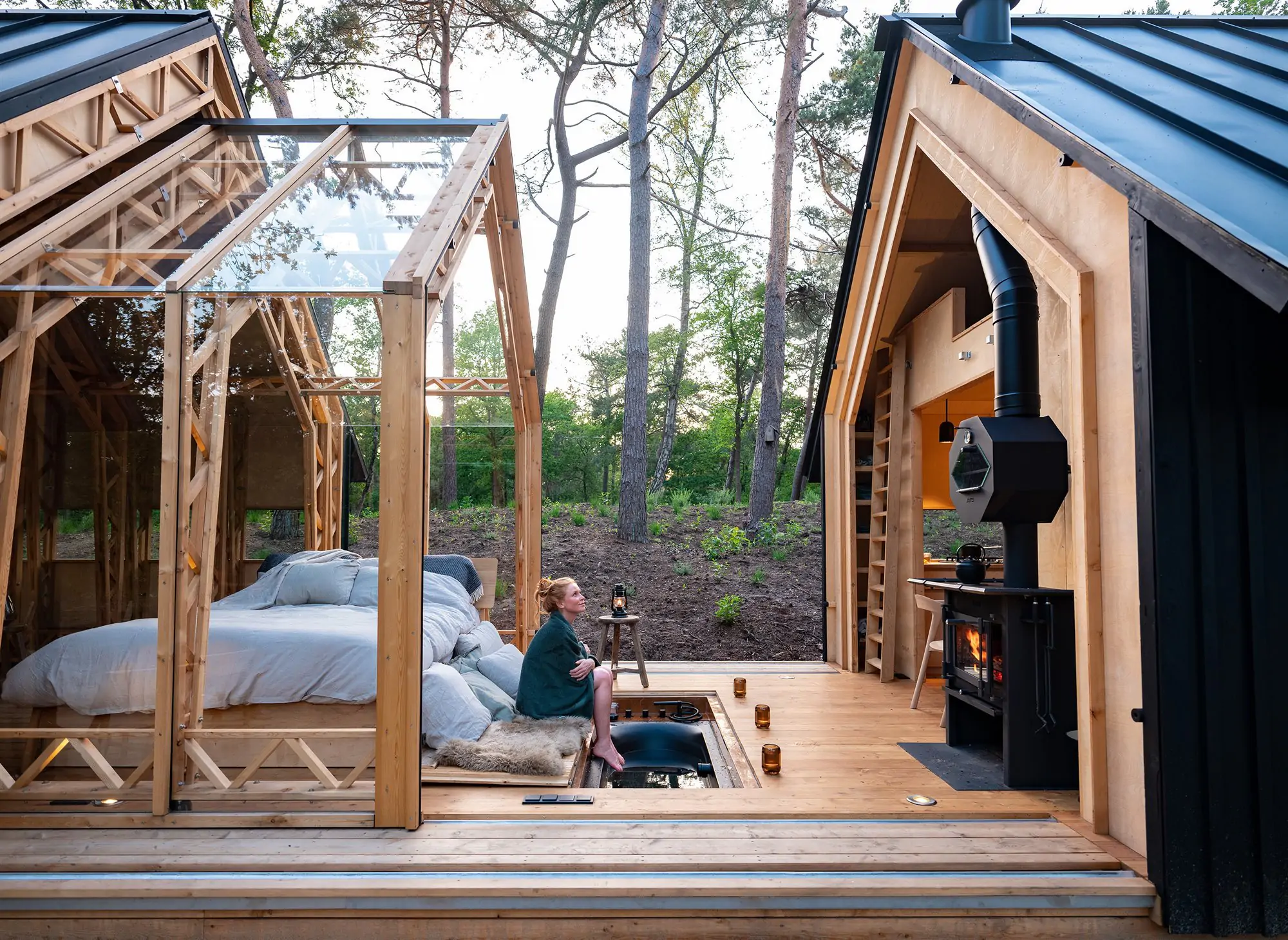 Casa modular de madera que logra adaptarse al entorno obtuvo el premio "World Hotel Building of the year 2022" - Madera21