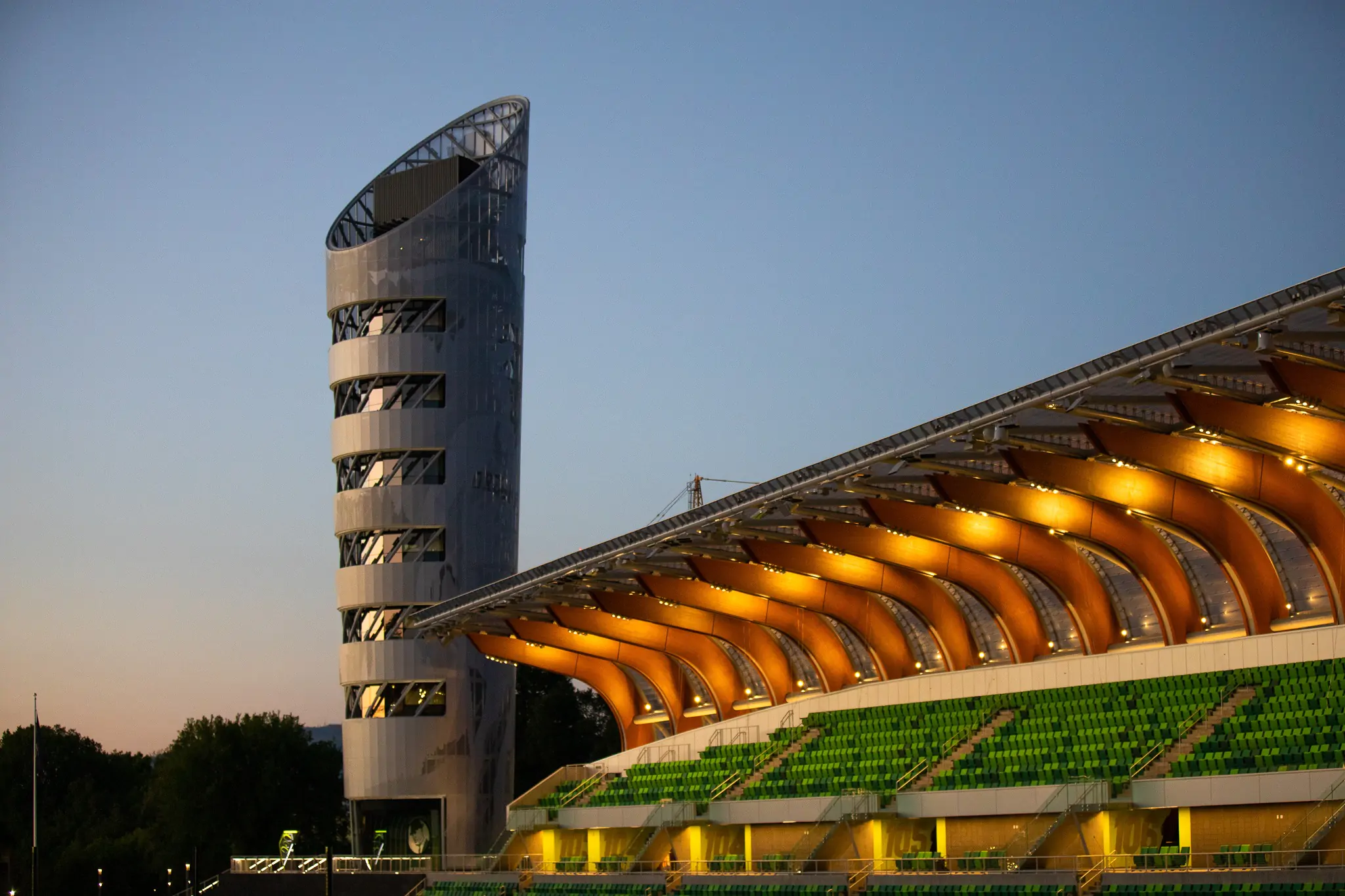 U. de Oregón y su estadio en madera de excelencia - Madera21