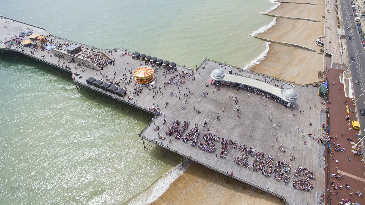 La renovación del Muelle de Hastings fue realizada íntegramente en CLT - Madera21