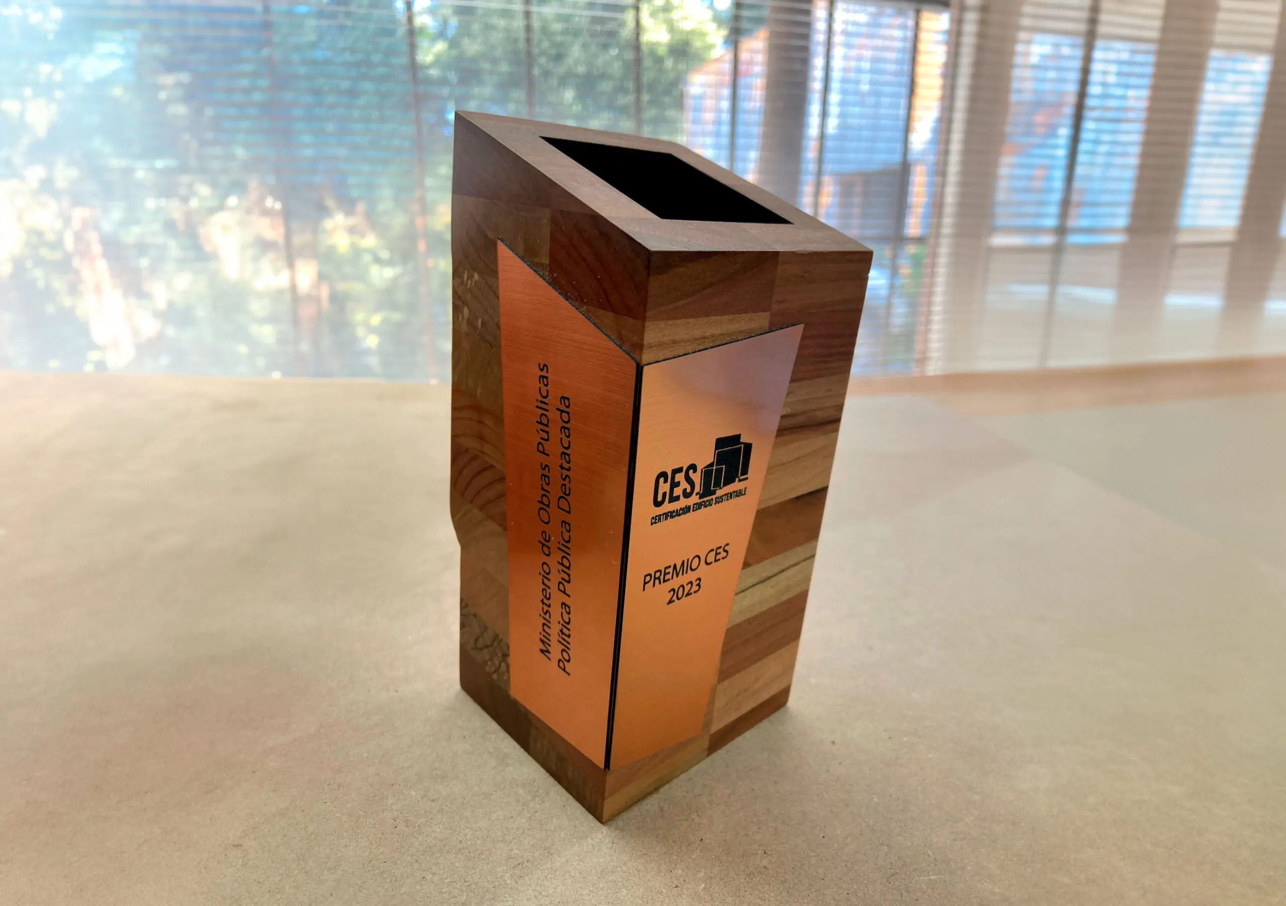 Con madera y cobre: así es el galardón que premia edificios con certificación sustentable - Madera21