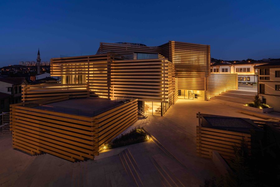 17) OMM__Fotoğraf, Photo by Batuhan Keskiner