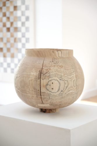 Burnished Ash Land Jar
