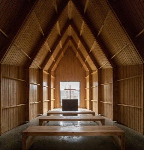 CAPILLA-CAO-_-INTERIOR_-baja