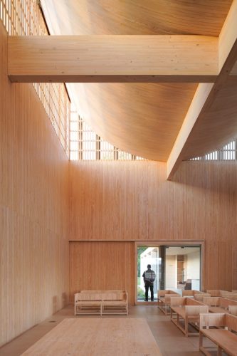 CREMATORIO-Y-CAPILLA-SUR-5