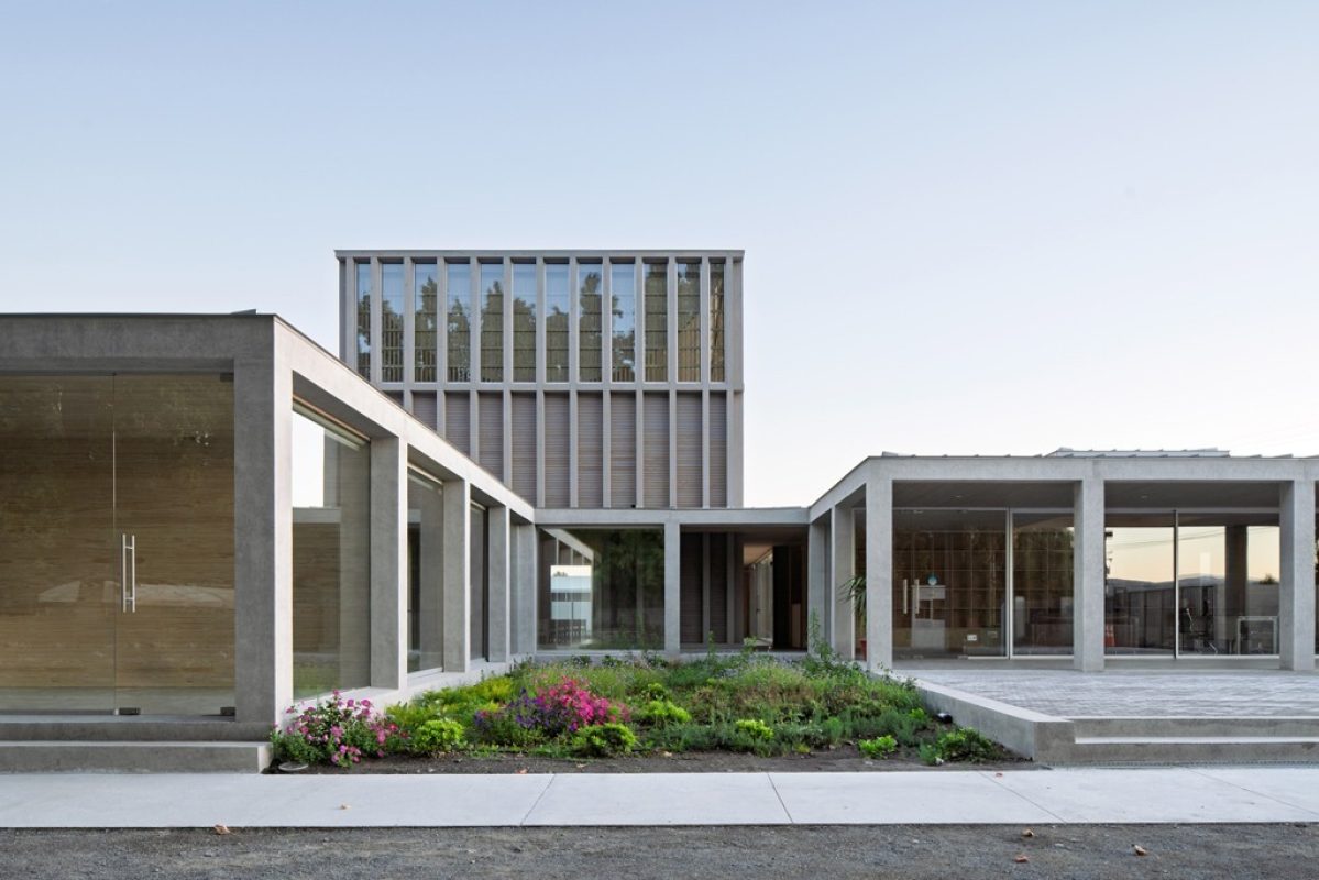 CREMATORIO-Y-CAPILLA-SUR-8