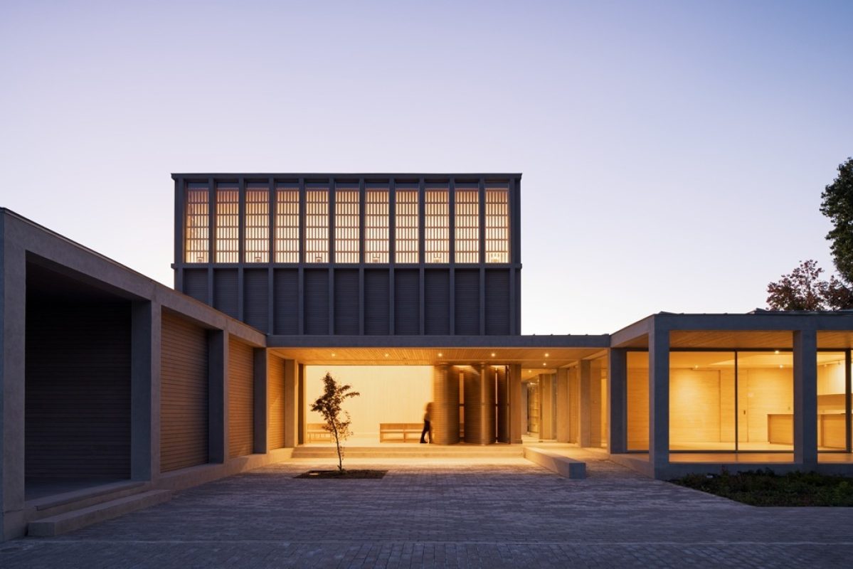 CREMATORIO-Y-CAPILLA-SUR-9