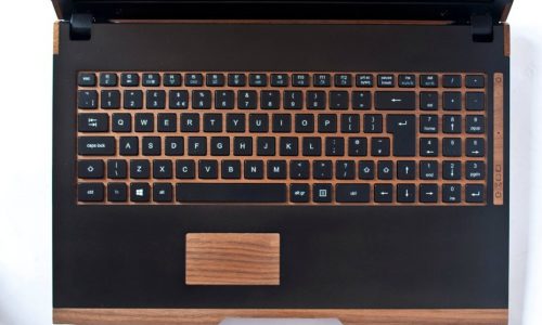 Computador-de-madera-1