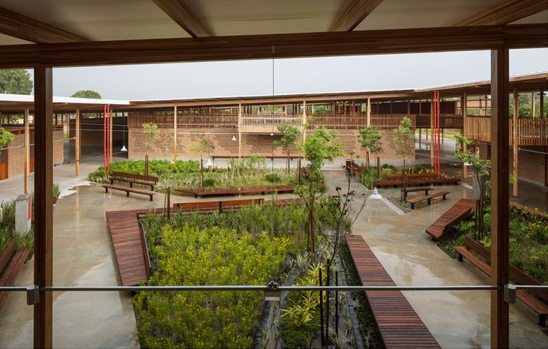 Foto_obra_Pueblo-infantil