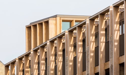 _PORTADA 2 - West-Court-Jesus-College-cambridge_dezeen_2364_col_1