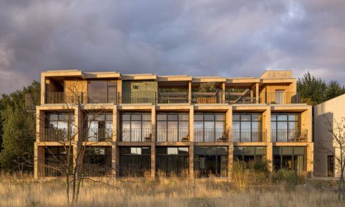 _PORTADA 3xn-green-solution-house_dezeen_2364_col_2