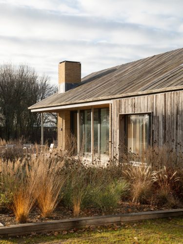 The barn (1)
