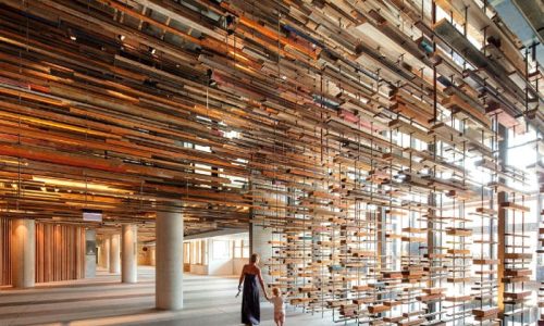 Timber-building_VICTORIA-HURTADO