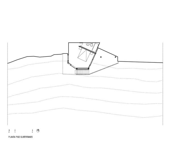 casa-cerro-pochoco-subterraneo