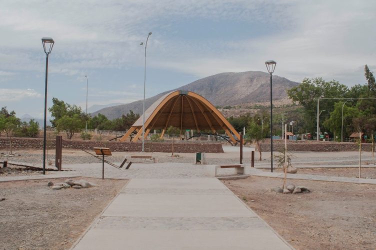 ebf97343-2489-4b63-986f-2e09babe3220